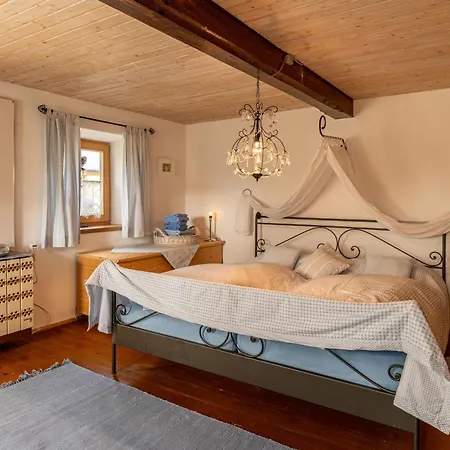 Farm stay Bauernhaus Untermoos